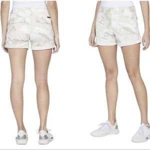 Sanctuary Y2K  Camo Cargo Shorts. Sz. 29